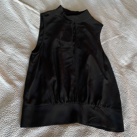 Frame Mock-Neck Silk Blouse, Black M - Picture 2 of 5